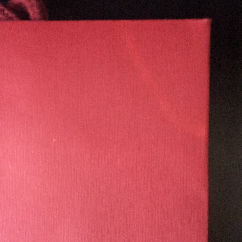 Omega Gift Bag - Picture 8 of 9